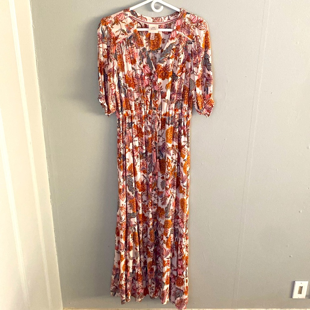 Knox Rose Floral Dress size Medium